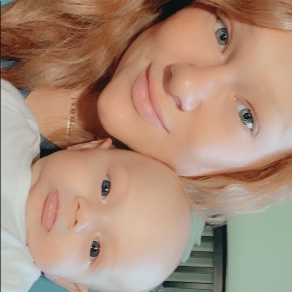 Meet your Posher, Sierra - Picture 9 of 9